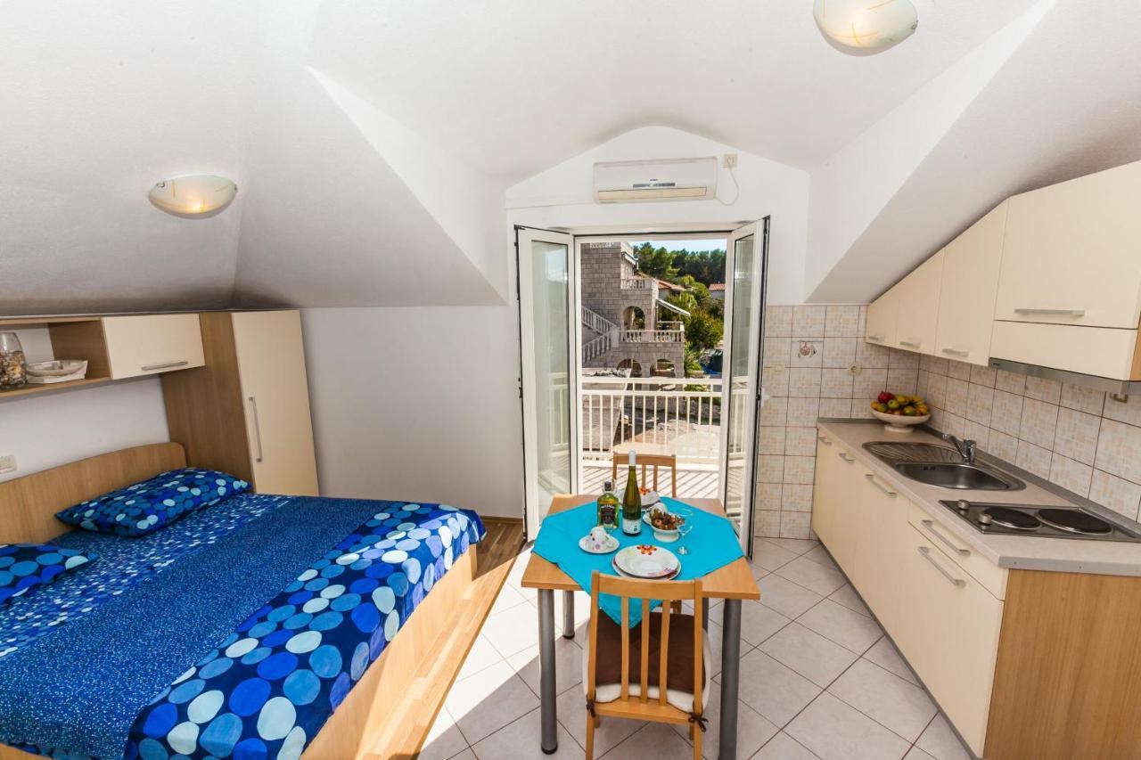Ferienwohnung Sea View Sumartin Exterior foto